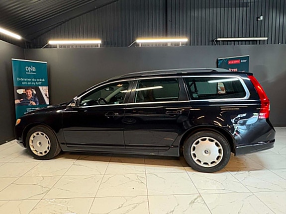Volvo V70 6 of 13