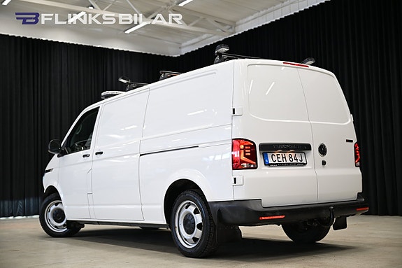Volkswagen Transporter 6 of 30