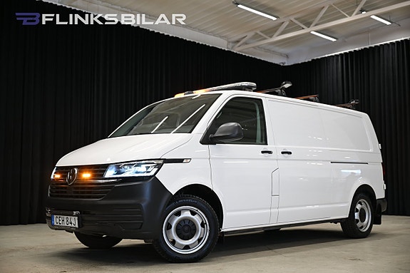 Volkswagen Transporter 2 of 30