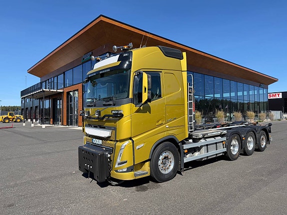 Volvo FH13 540 Tridem LVX fullt plogutrustad 30.000 mil