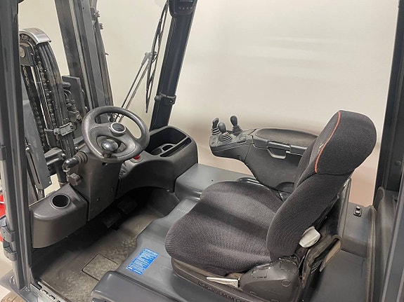 Linde E16 EVO 5 of 6