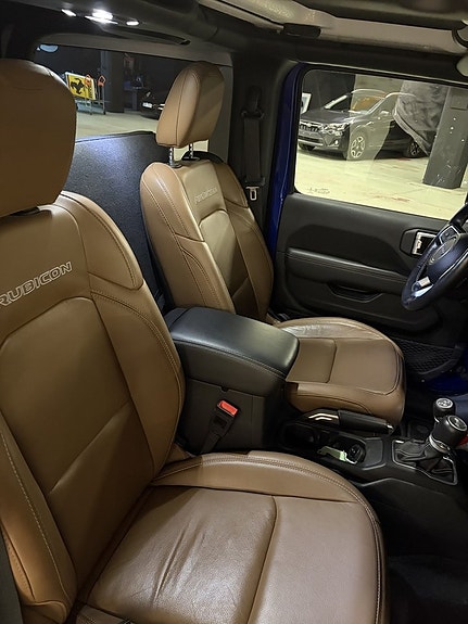 Jeep Wrangler Unlimited 8 of 9