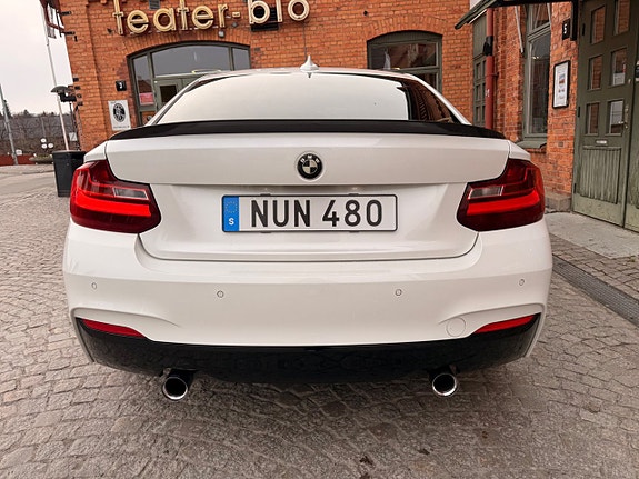 BMW M235i 9 of 20