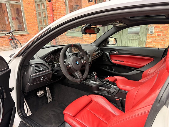 BMW M235i 14 of 20