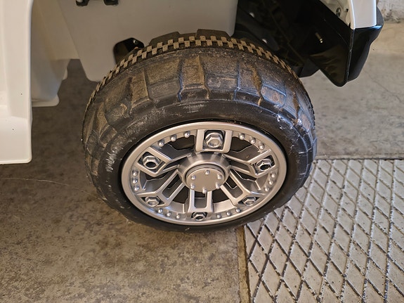 Product image 9 of 9