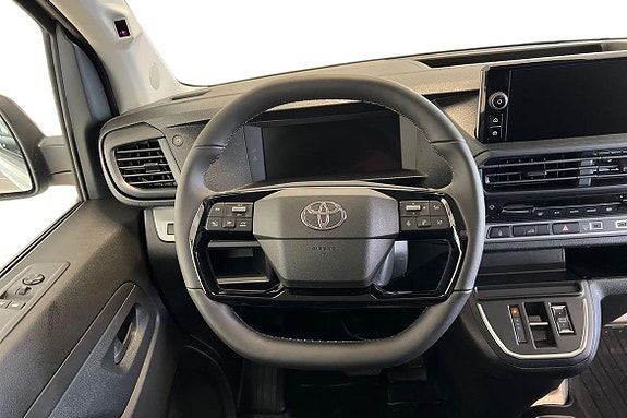 Toyota Proace 8 of 18