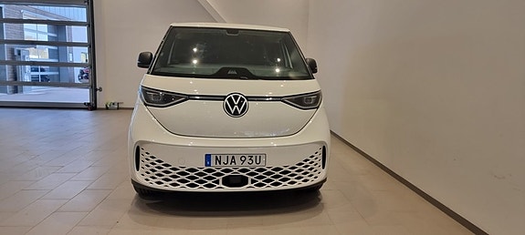Volkswagen ID. Buzz 2 of 5