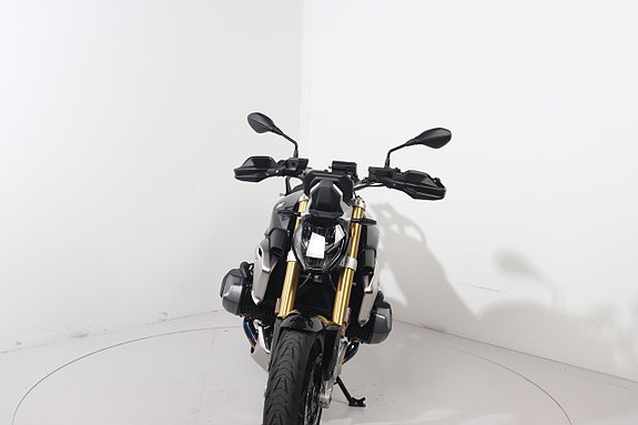BMW R 1250 R 3 of 5