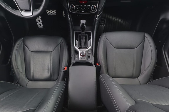 Subaru Forester 9 of 18