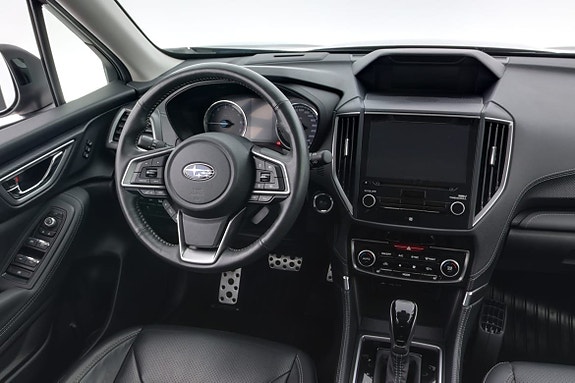 Subaru Forester 8 of 18