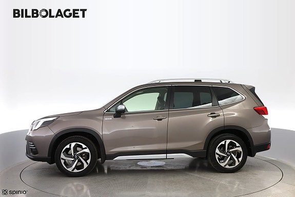 Subaru Forester 2 of 5