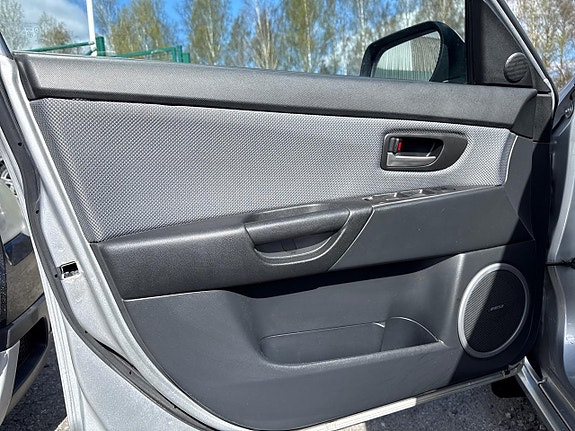 Mazda 3 22 of 24