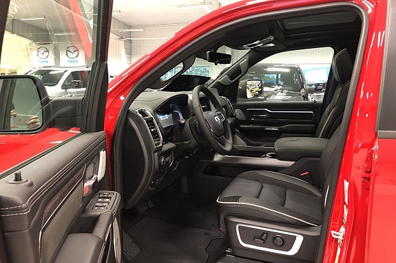 RAM 1500 7 of 14