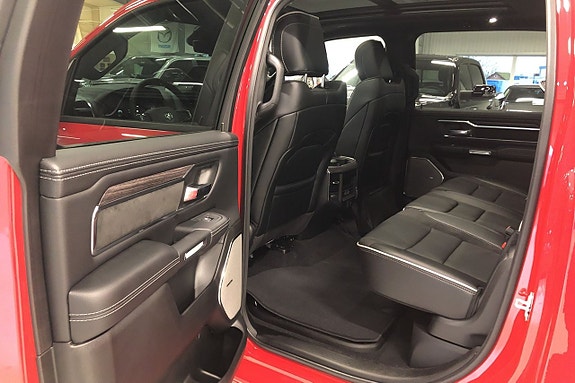 RAM 1500 8 of 14