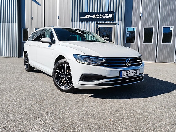 Volkswagen Passat 2 of 5