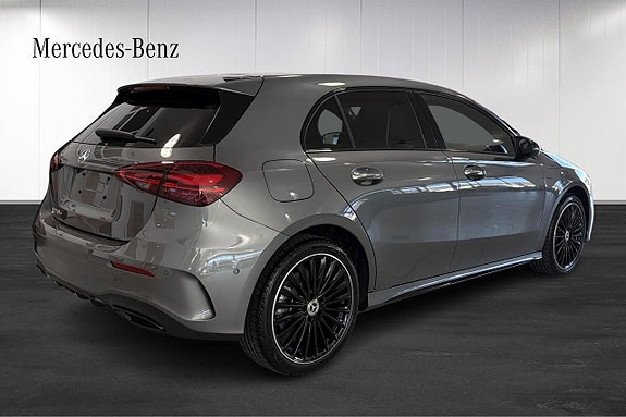 Mercedes-Benz A250 e 11 of 11