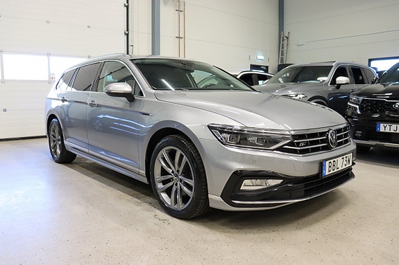 Volkswagen Passat 3 of 5