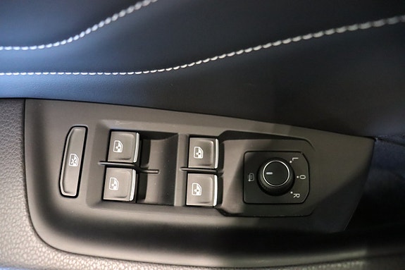 Volkswagen Passat 20 of 26