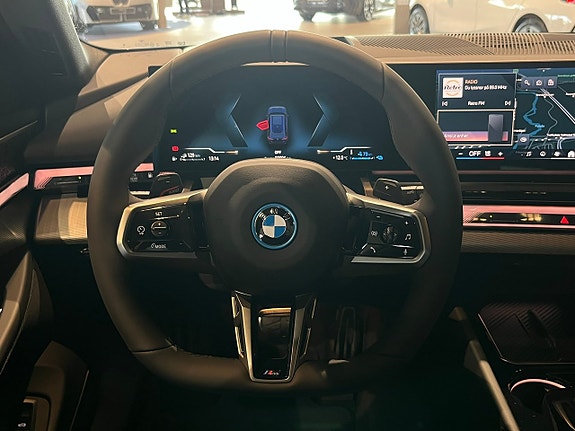 BMW 530e 10 of 23