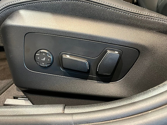 BMW 530e 13 of 23