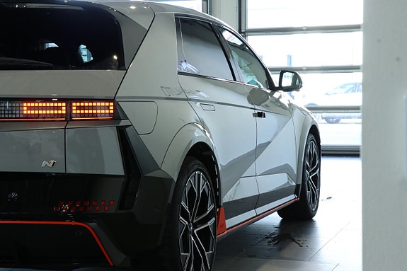 Hyundai Ioniq 5 20 of 20