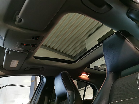 Mercedes-Benz GLA200 d 13 of 14