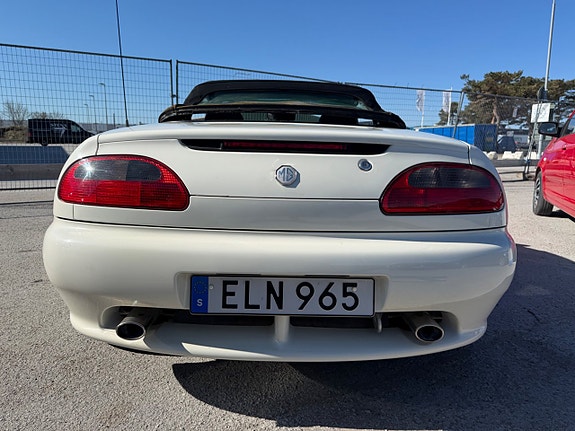 MG F 3 of 28