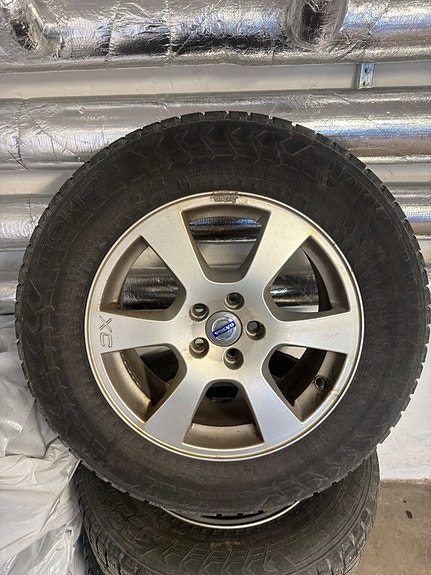 Volvo XC60 18 of 23