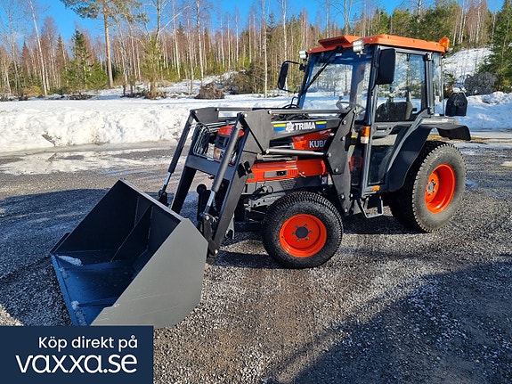 Kubota L4200 GST 4WD "Lastare, Plog, Gafflar & Sandspridare"