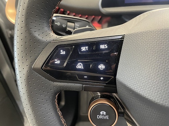 Cupra Tavascan 15 of 22