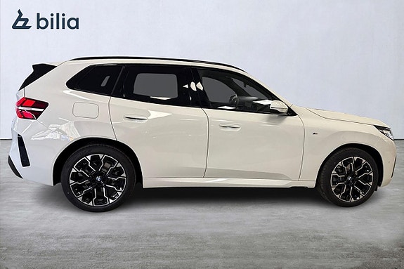 BMW X3 2 of 19