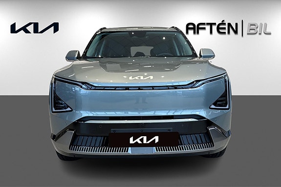 Kia EV5 3 of 28