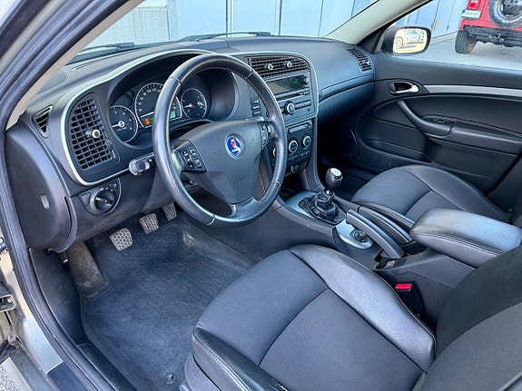 Saab 9-3 11 of 14