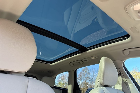 Volvo XC60 14 of 14