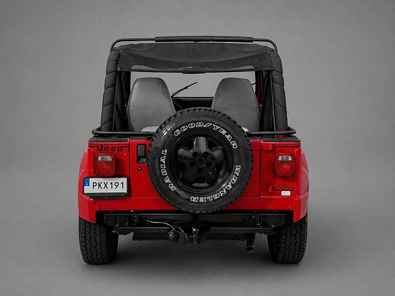 Jeep Wrangler 4 of 15