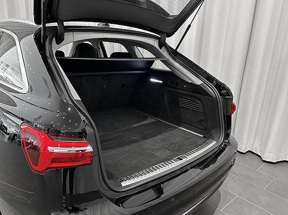 Audi A6 4 of 5