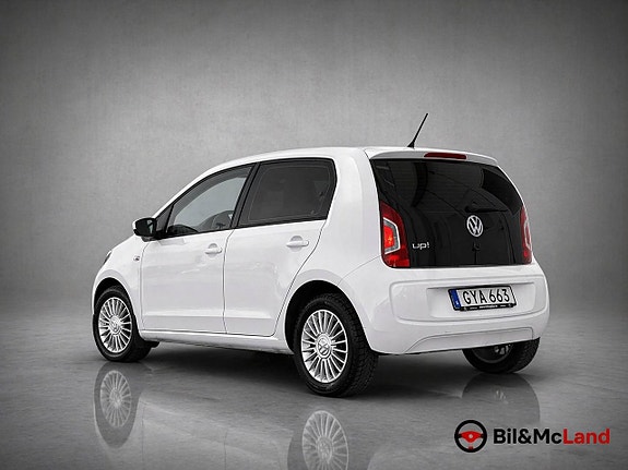 Volkswagen UP! 3 of 5