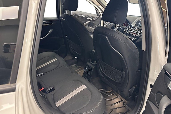 BMW X1 14 of 16