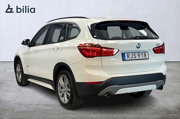 BMW X1 5 of 5