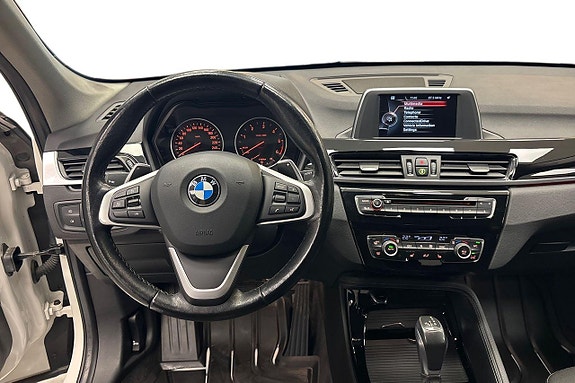 BMW X1 10 of 16
