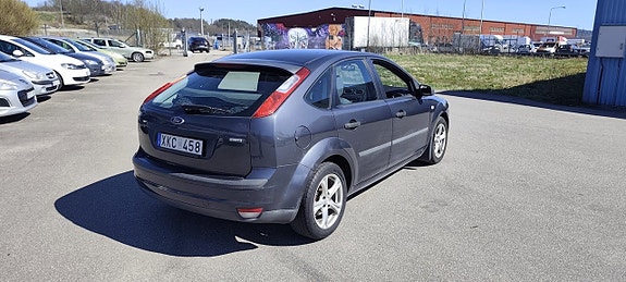 Ford Focus 4 of 5