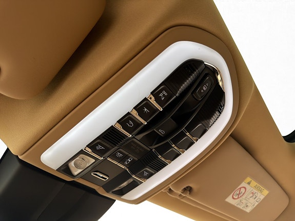 Porsche Cayenne S 20 of 30