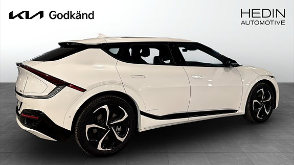 Kia EV6 3 of 12