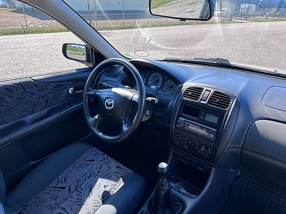 Mazda 3 10 of 17