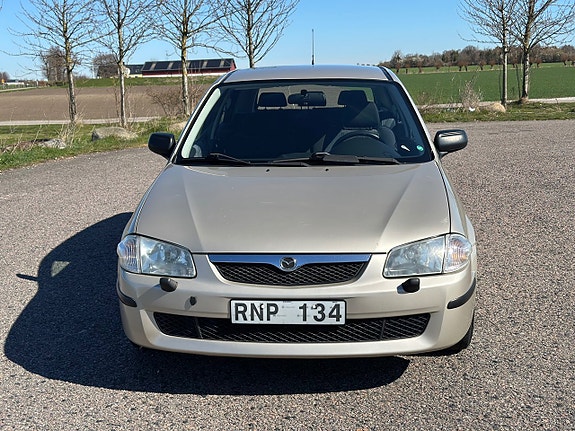 Mazda 3 2 of 5