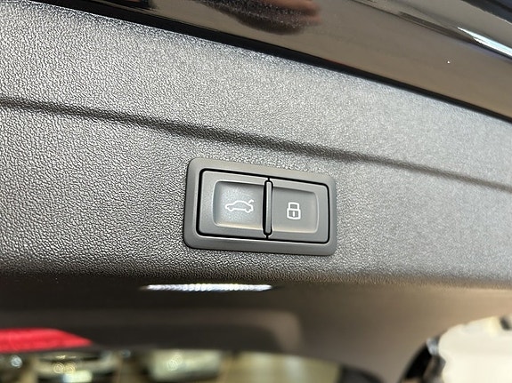 Audi A5 8 of 21