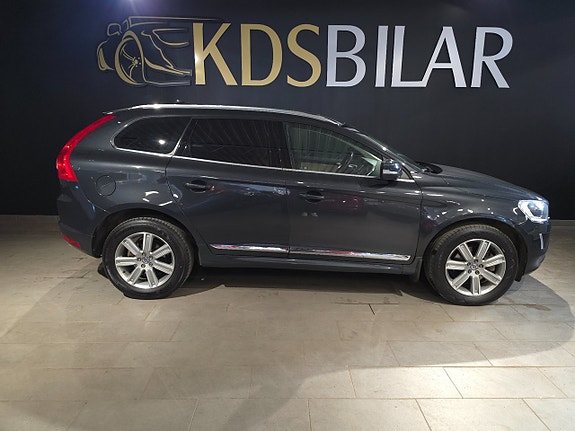 Volvo XC60 5 of 14
