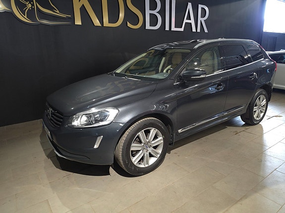Volvo XC60 2 of 14