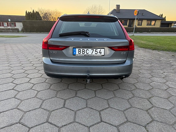 Volvo V90 6 of 13