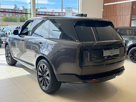 Land Rover Range Rover 8 of 8
